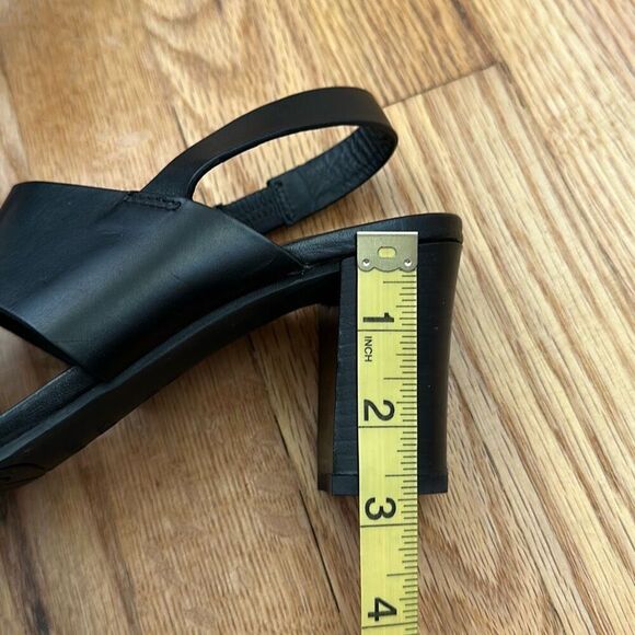 Brighton Ritzy Rhinestone Leather Heels Shoes Women’s Size 7.5M - Picture 12 of 13